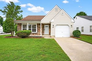 402 PARADISE RD, WILLIAMSTOWN, NJ