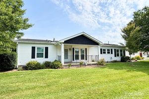 243 RIVERWIND DR, HENDERSONVILLE, NC