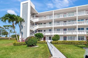 1020 ELLESMERE B # 1020, DEERFIELD BEACH, FL