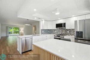 2004 GRANADA DR K2, COCONUT CREEK, FL