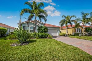 3348 APPLE BLOSSOM, FORT MYERS, FL