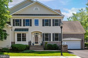 6 ALLURA CT, LAWRENCE TOWNSHIP, NJ