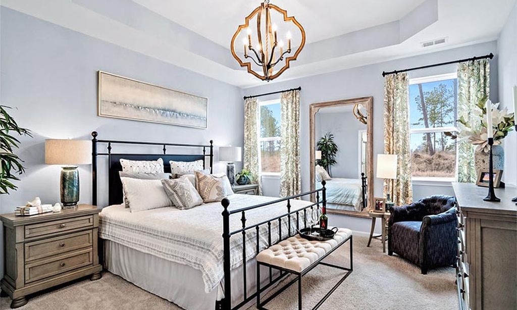 Model Master Bedroom