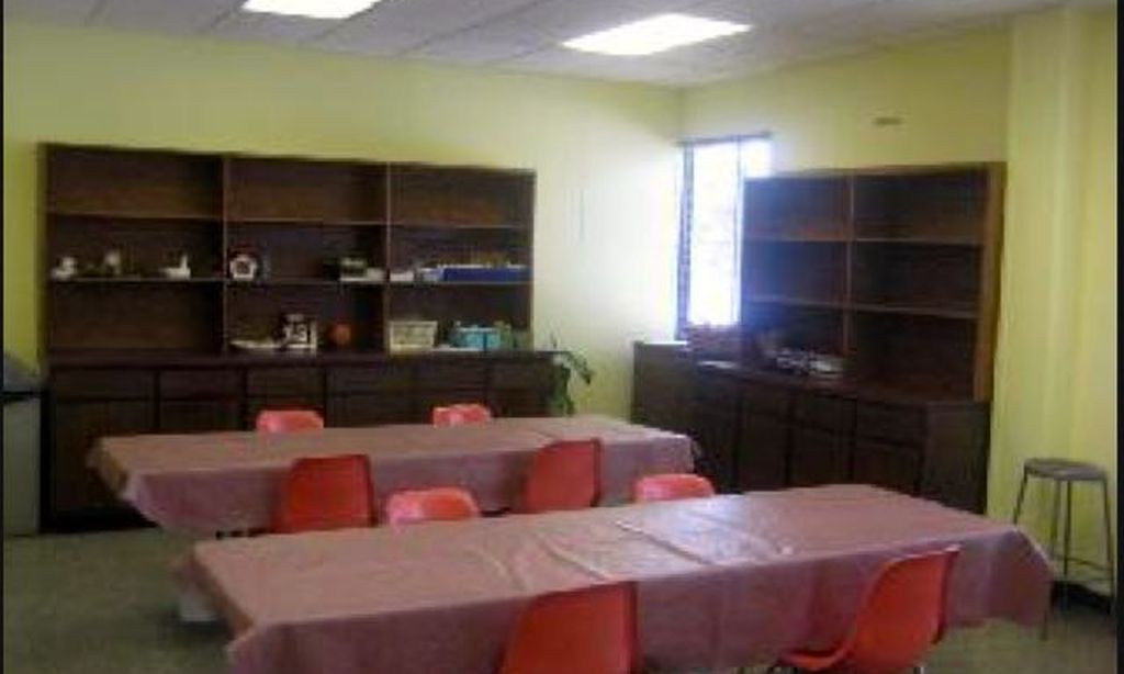 Arts & Crafts Room