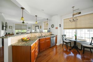 334 REGENCY DR, FISHKILL, NY