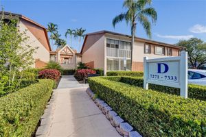 7331 S DEVON DR # 215, TAMARAC, FL