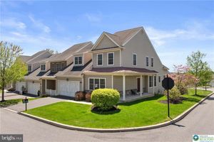 5543 BRIAR LN, WHITEHALL, PA