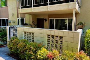214 AVENIDA MAJORCA A, LAGUNA WOODS, CA