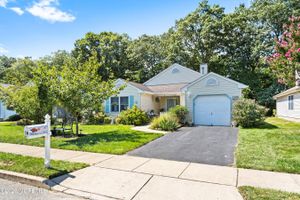 16 MALLARD DR, BRICK, NJ