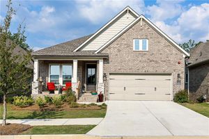 330 CARRIAGE GLEN LN, WOODSTOCK, GA