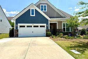 16812 LOOKOUT LANDING LN, CHARLOTTE, NC