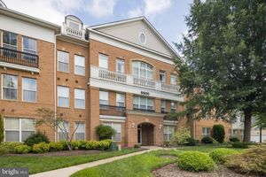 8600 LIBERTY TRL 206, MANASSAS, VA