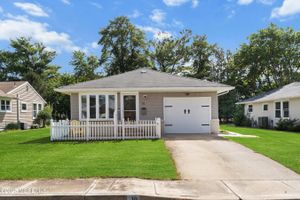 10 KINSALE ST, TOMS RIVER, NJ