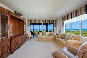 7425 PELICAN BAY BLVD 1106, NAPLES, FL