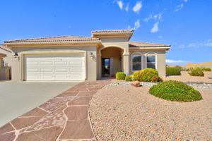 901 GOLDEN YARROW TRL, BERNALILLO, NM