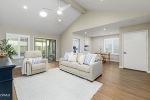 44123 VILLAGE 44, CAMARILLO, CA