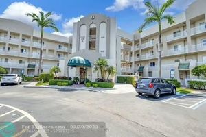 7727 SOUTHAMPTON TER 216, TAMARAC, FL