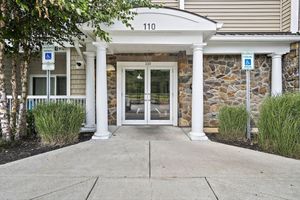 110 TROTTER RD UNIT 407, WEYMOUTH, MA