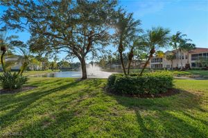 6085 RESERVE CIR 901, NAPLES, FL