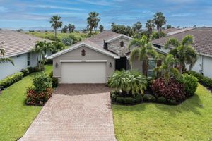 10022 SW CORAL TREE CIR, PORT SAINT LUCIE, FL
