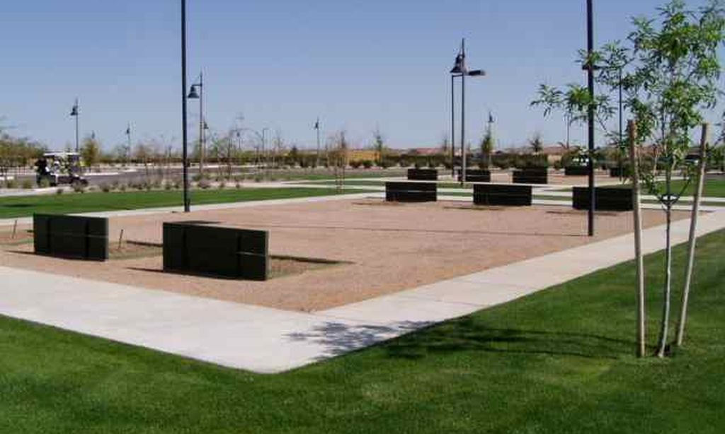 Horseshoe Pits