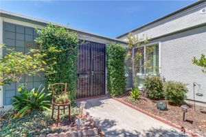 679 VIA ALHAMBRA D, LAGUNA WOODS, CA