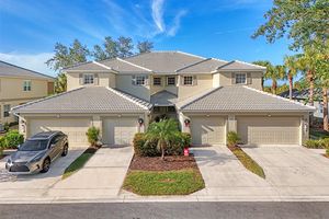 3303 GRAND VISTA CT UNIT 201, PORT CHARLOTTE, FL