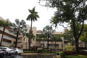 7641 GRANVILLE DR 209, TAMARAC, FL