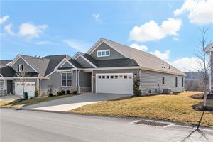 232 LIBERTY BLVD, CANONSBURG, PA