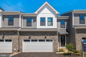 551 TRIFECTA RD # 323, DOWNINGTOWN, PA