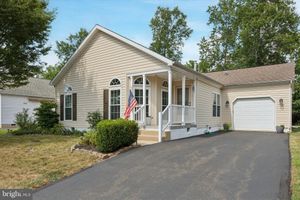 645 BLUE BELL SPRINGS DR, BLUE BELL, PA