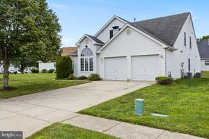 41 DOWING LN, JACKSON, NJ