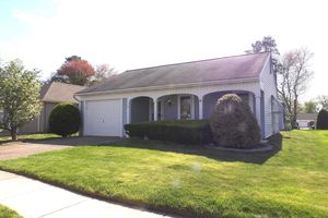 53 WESTMINSTER DR, SOUTHAMPTON, NJ