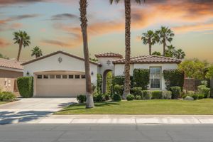 60380 LIVING STONE DR, LA QUINTA, CA