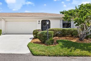 2012 HEREFORD DR # 2012, SUN CITY CENTER, FL