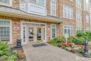 1209 CEDAR VILLAGE BLVD, EAST BRUNSWICK, NJ