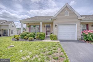 104 LARKSPUR LN, SMYRNA, DE