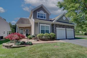 146 DIAMOND SPRING DR, MONROE, NJ