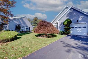 15B INGRAM DR, MONROE, NJ