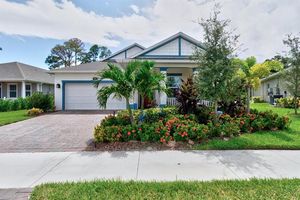 3677 LOBLOLLY SQ, VERO BEACH, FL