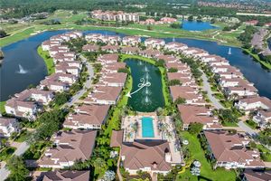 579 AVELLINO ISLES CIR # 202, NAPLES, FL