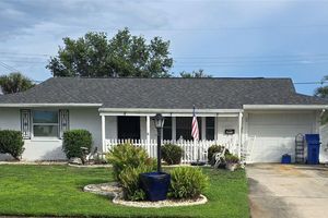 822 OAKMONT AVE, SUN CITY CENTER, FL