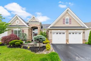 4 ALDERBROOK DR, MONROE, NJ