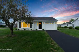 13 EVEREST DR, BRICK, NJ