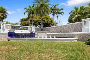 9660 S BELFORT CIR 207, TAMARAC, FL