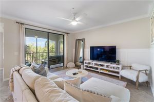 9834 GIAVENO CIR 1726, NAPLES, FL
