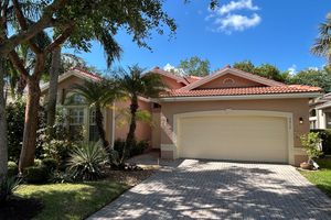9916 TALLYRAND DR, LAKE WORTH, FL