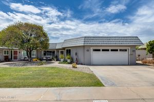 10461 W CAMPANA DR, SUN CITY, AZ