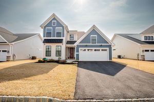 7013 OAK LN, BATH, PA