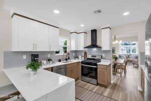 14 GWYN CT, TOMS RIVER, NJ